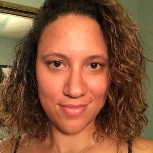 Meet your Posher, Alicia